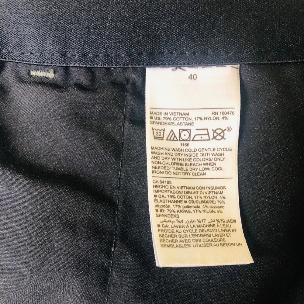 NWOT Old Navy Army Green Flat-Front Men’s Shorts